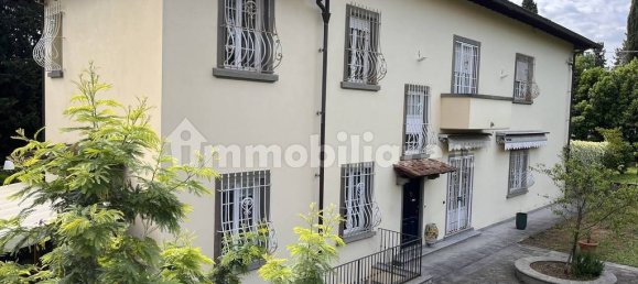 4 bedrooms Villa in Florence, Italy No. 325094 15