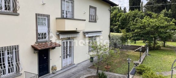4 bedrooms Villa in Florence, Italy No. 325094 16