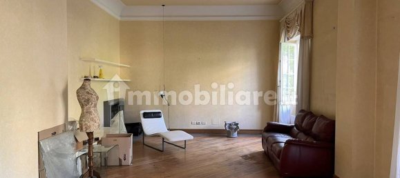 4 bedrooms Villa in Florence, Italy No. 325094 23