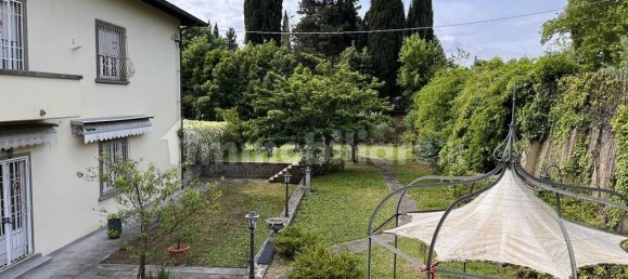 4 bedrooms Villa in Florence, Italy No. 325094 17