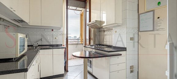 2 bedrooms Apartment in Milan, Italy No. 243493 8