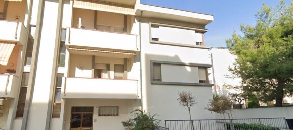 6 Schlafzimmer Wohnung in Ancona, Italy, Nr. 371862 2