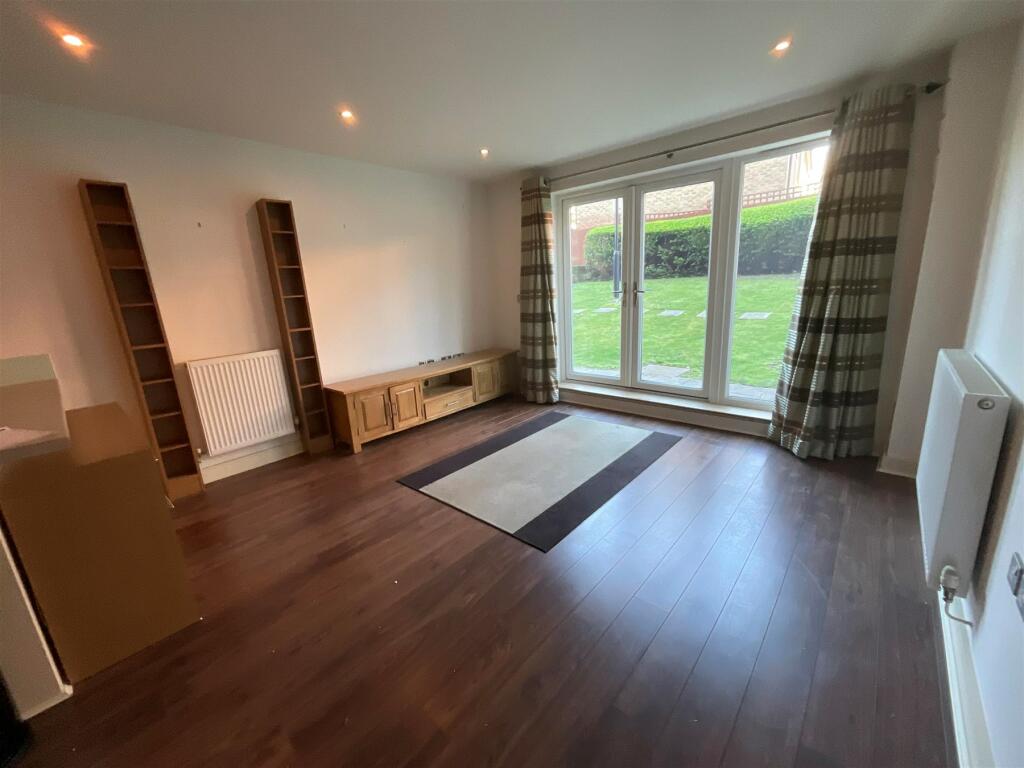 1 bedroom Apartment in Walthamstow, United Kingdom No. 4046