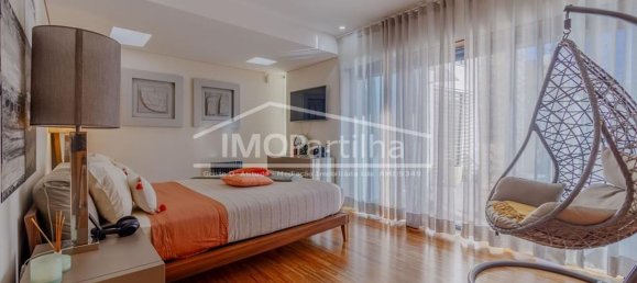 5 bedrooms House in Cascais, Portugal No. 120219 2