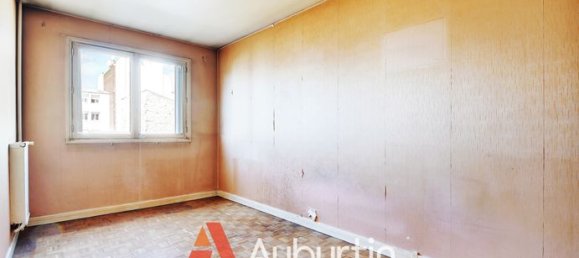 2 bedrooms Apartment in Paris, France No. 314221 5