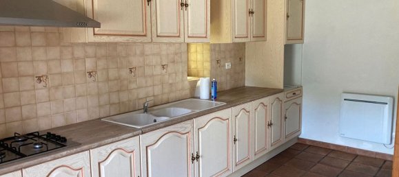 3 bedrooms House in Saint-Laurent-Medoc, France No. 103093 6