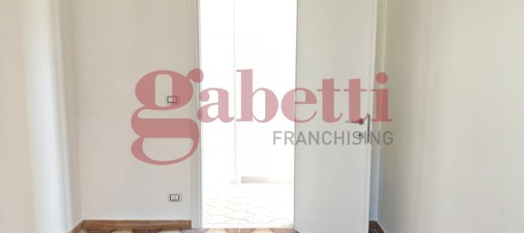 3 Schlafzimmer Wohnung in Venafro, Italy, Nr. 138217 16