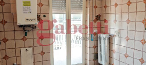 3 Schlafzimmer Wohnung in Venafro, Italy, Nr. 138217 9