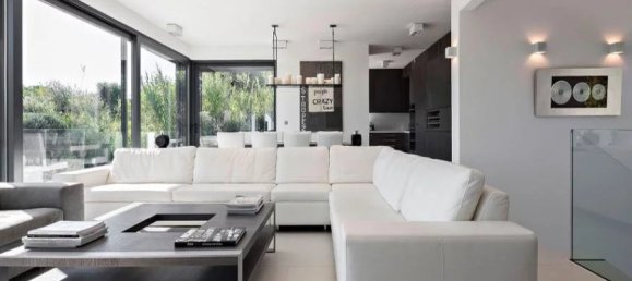 4 bedrooms Villa in Ramatuelle, France No. 1663 4