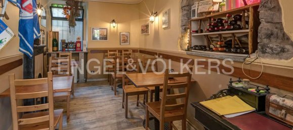 5-Zimmer Wohnung in Moltrasio, Italy, Nr. 284088 8