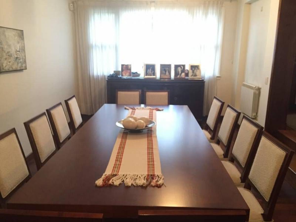 Casa T4 em San Isidro, Argentina N.º 20198