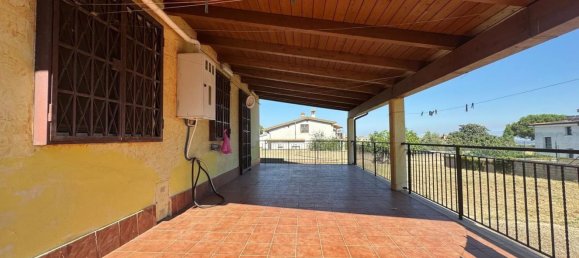 4 bedrooms Villa in Anguillara Sabazia, Italy No. 310813 2