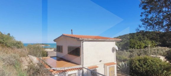 Imóvel comercial de 5 divisões em Vieste, Italy N.º 27001 21