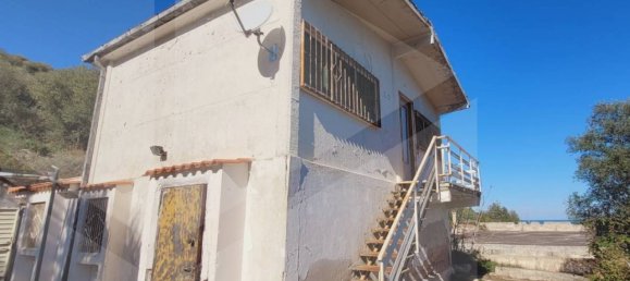 Imóvel comercial de 5 divisões em Vieste, Italy N.º 27001 27