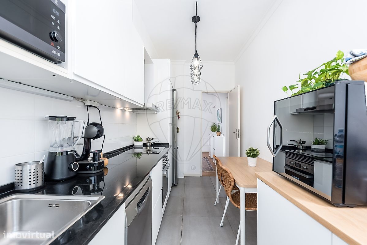 3 bedrooms Apartment in Oeiras, Portugal No. 293310