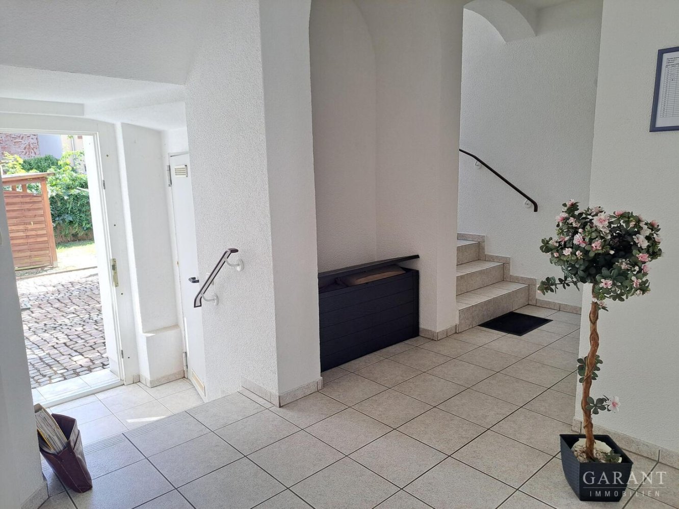 21 room Building in Vogtlandkreis, Germany No. 675