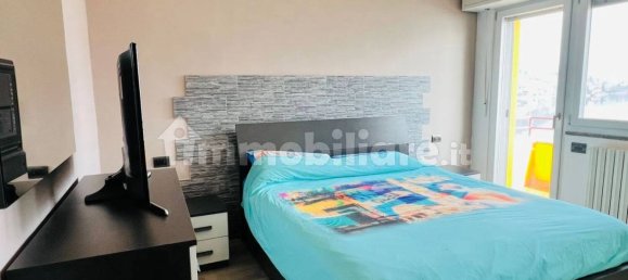 2 غرف نوم فيلا في Lavena Ponte Tresa, Italy رقم 136352 25