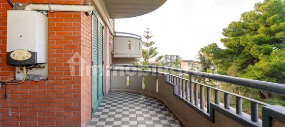 3 غرف نوم شقة في Adrano, Italy رقم 142459 19