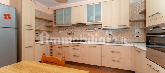 3 غرف نوم شقة في Adrano, Italy رقم 142459 10