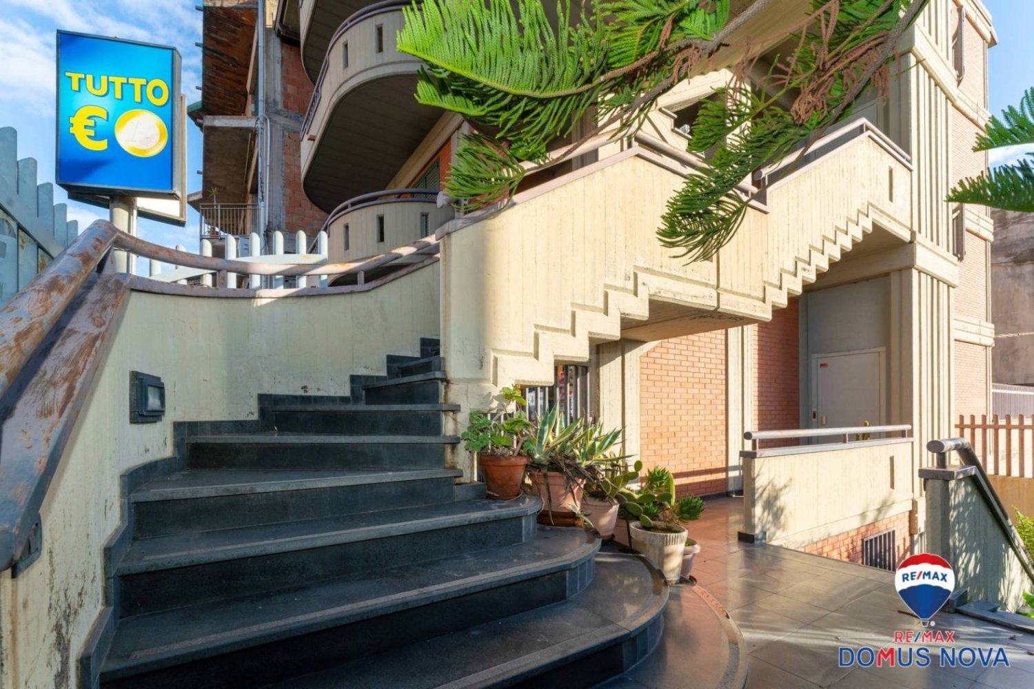 3 غرف نوم شقة في Adrano, Italy رقم 142459