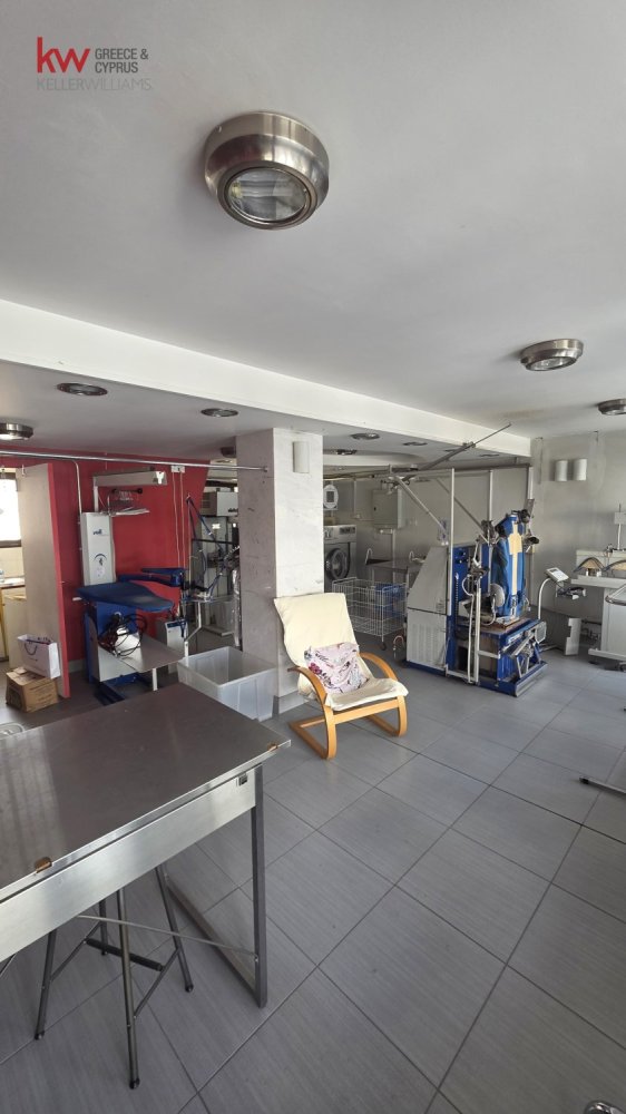 86 m² tienda en venta en Nicosia, Cyprus № 181141