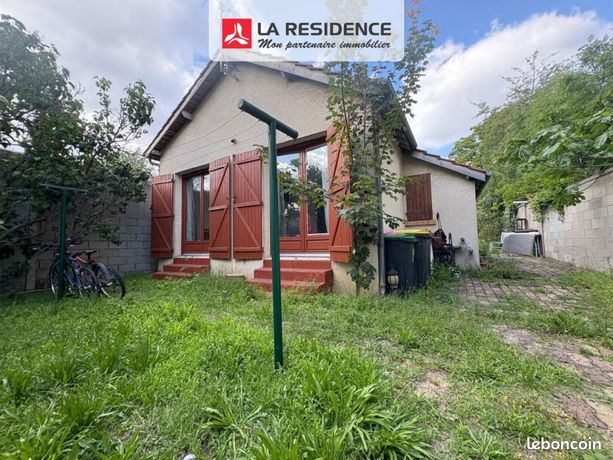 3 Schlafzimmer Haus in Epinay-sur-Seine, France, Nr. 309659