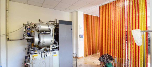 1غرفة عقار تجاري في Seregno, Italy رقم 264183 5