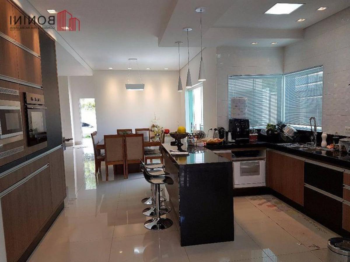 3 bedrooms House in Sao Paulo, Brazil No. 518465