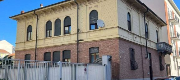 Apartamento de 7 divisões em Vercelli, Italy N.º 13377 4