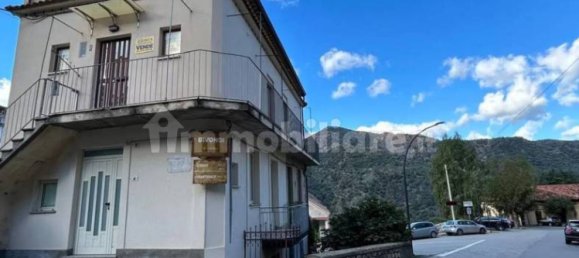 4 bedrooms Villa in Bivongi, Italy No. 340073 2