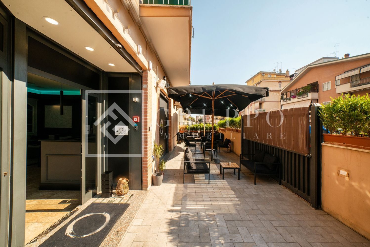 398m² Commercial property in Rome, Italy No. 315409