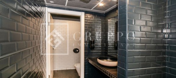 398m² Commercial property in Rome, Italy No. 315409 13