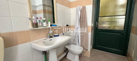 4 rooms Apartment in Biella, Italy No. 114891 13