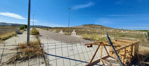  Land in Ontigola, Spain No. 4965 4