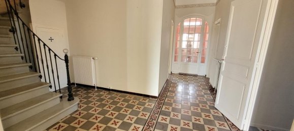 5 bedrooms House in Autignac, France No. 38061 12