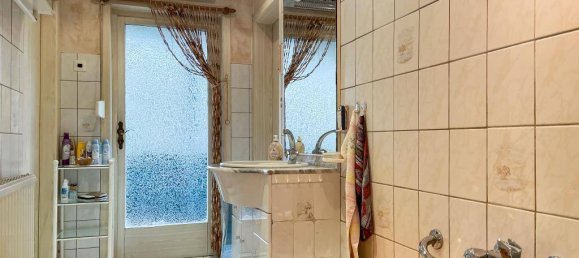 Moradia em banda de 8 divisões em Saale-Orla, Germany N.º 201081 5