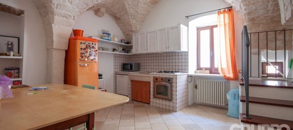 Casa de 8 habitaciónes en Ceglie Messapica, Italy No. 159689 17