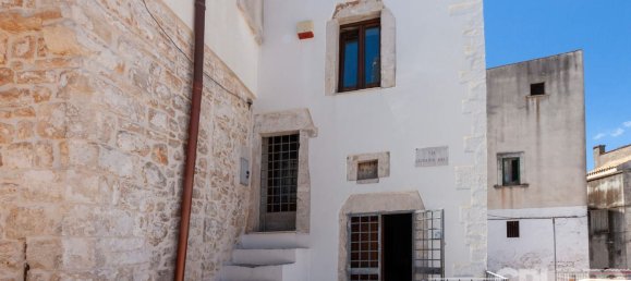 Casa de 8 habitaciónes en Ceglie Messapica, Italy No. 159689 2