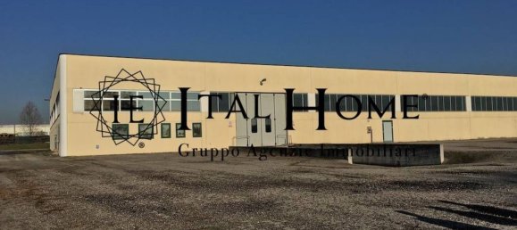 مستودع في Valmadrera, Italy 1370متر مربع رقم 5488 16