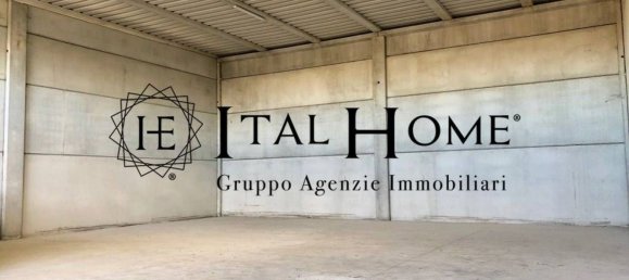 مستودع في Valmadrera, Italy 1370متر مربع رقم 5488 14