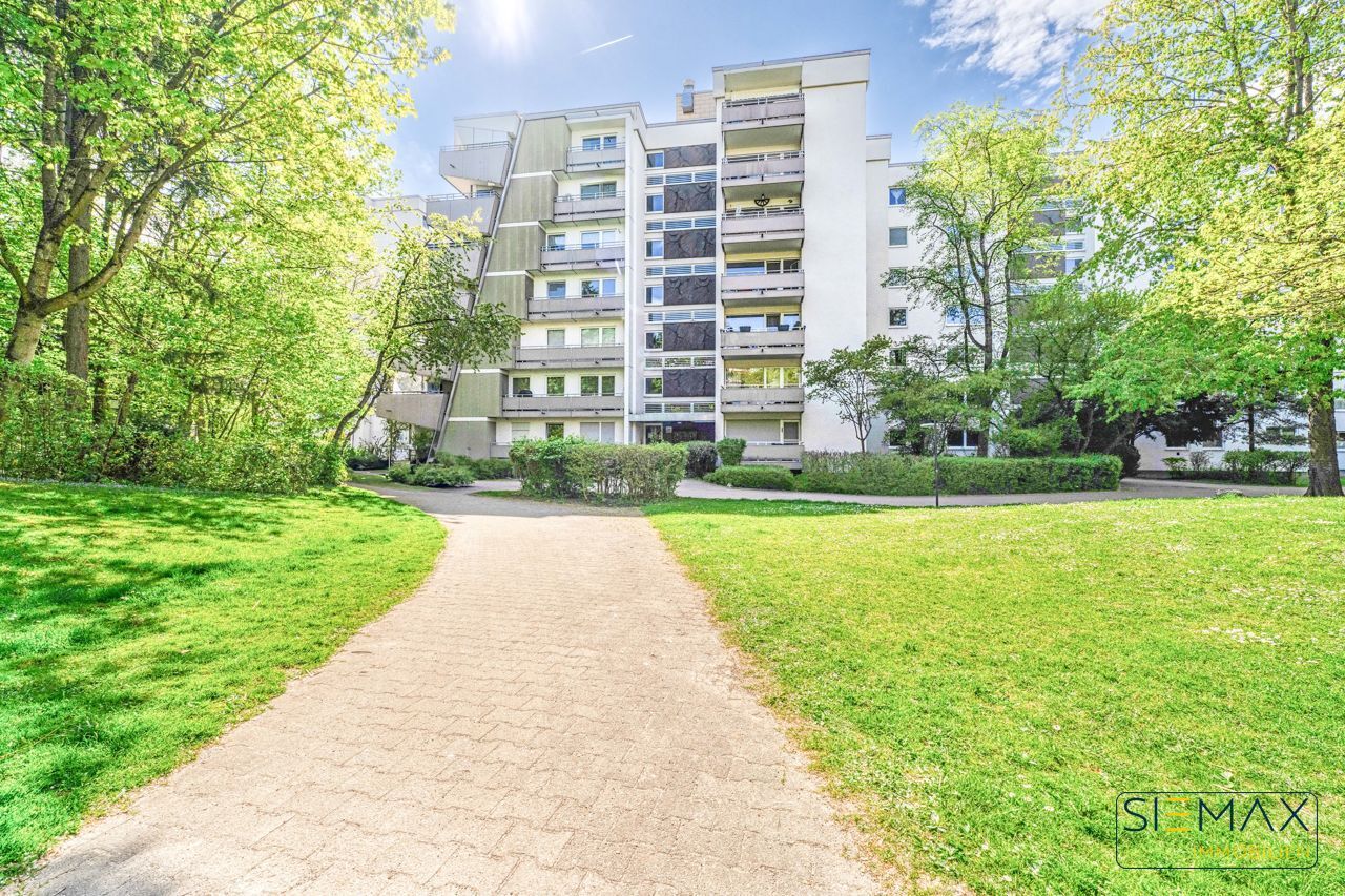 Квартира с 2 комнатами в Фюрстенфельдбрукк, Германия № 239926