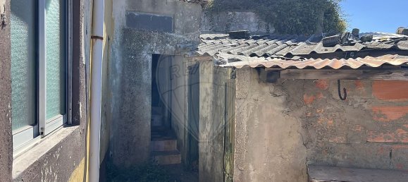 4 bedrooms House in Vila Nova de Gaia, Portugal No. 17966 11