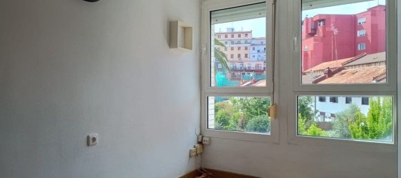 1 bedroom Apartment in Basque Autonomous Community, Spain No. 168046 5