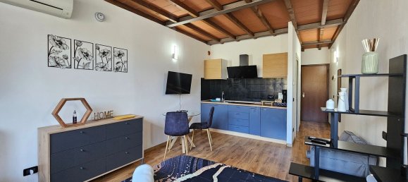 Studio in Parma, Italy, Nr. 19657 12