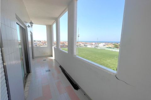 2 bedrooms Apartment in Costa da Caparica, Portugal No. 258752