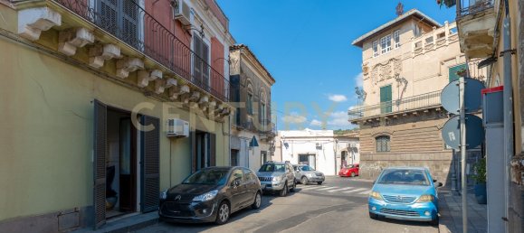 3 Schlafzimmer Haus in Viagrande, Italy, Nr. 327390 3