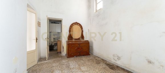 3 Schlafzimmer Haus in Viagrande, Italy, Nr. 327390 13
