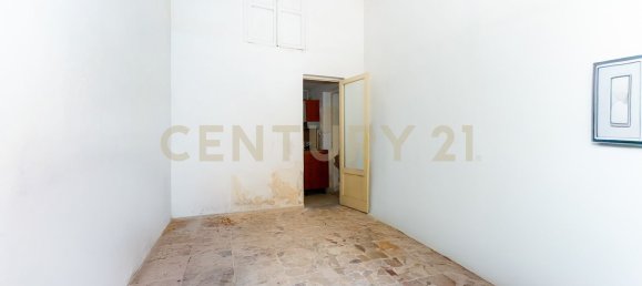 3 Schlafzimmer Haus in Viagrande, Italy, Nr. 327390 19