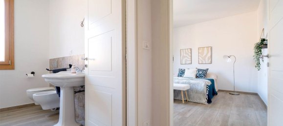 4غرفة شقة في Budrio, Italy رقم 262107 29