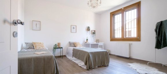 4غرفة شقة في Budrio, Italy رقم 262107 23